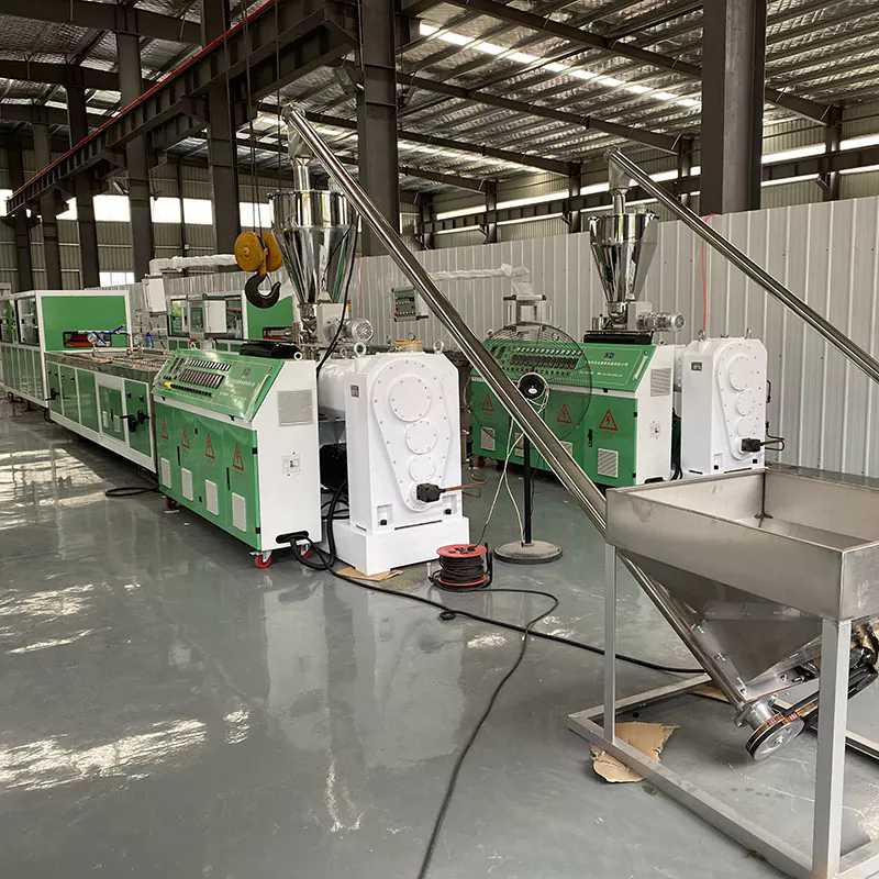 Plastik Profil Ekipmanını Hassas Ekstrüzyon İmalatının Geleceği Yapan Nedir?